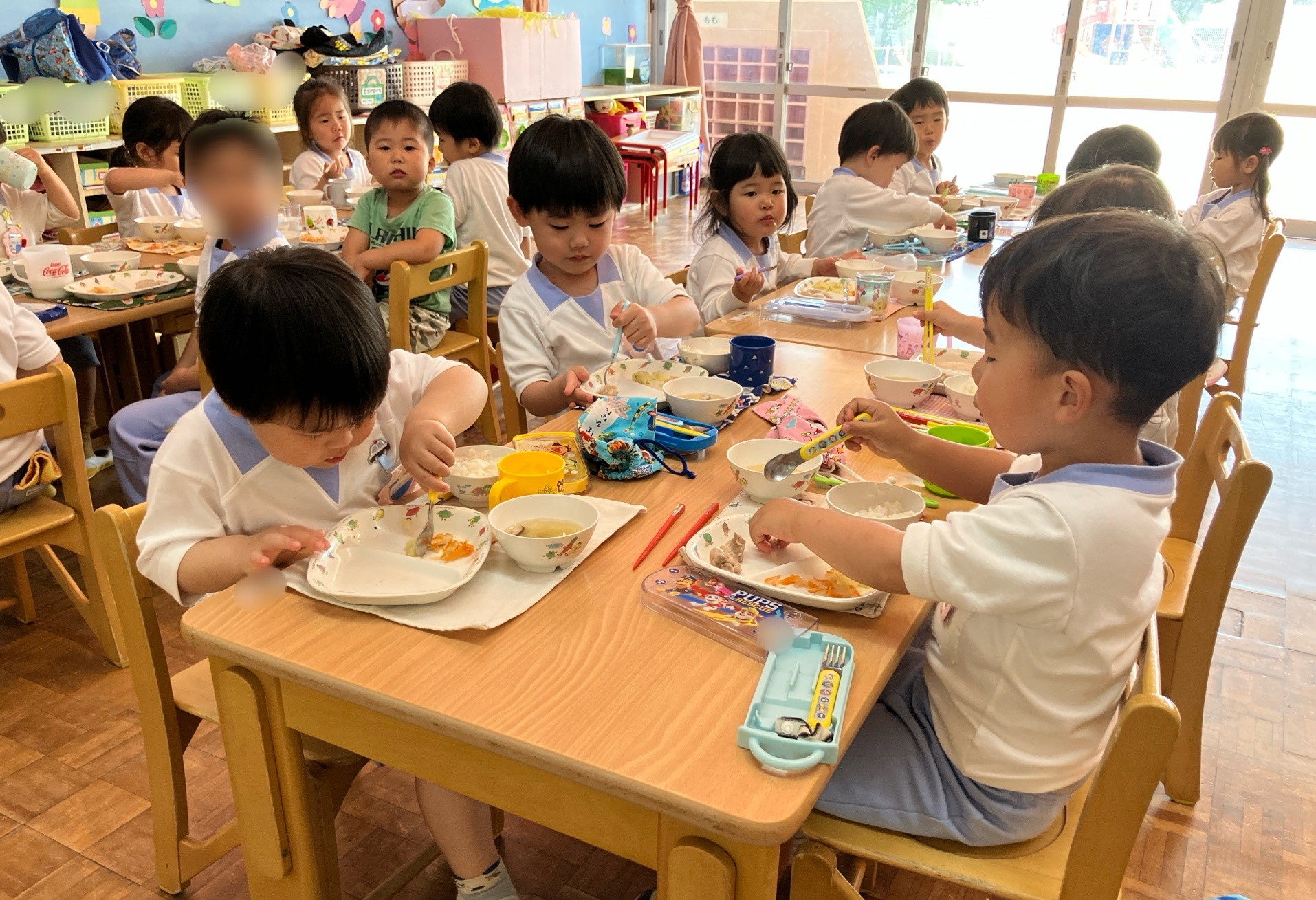 自演調理給食